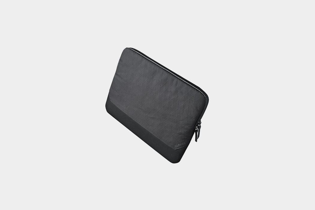 ALPAKA Elements Laptop Sleeve